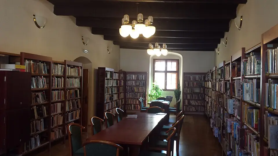 Library & Digital Resources